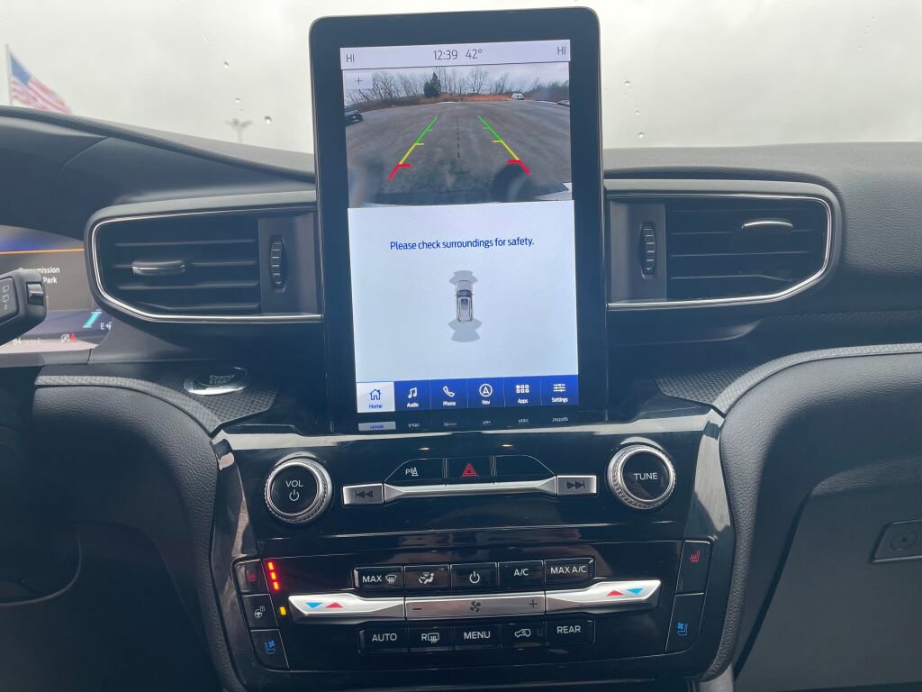 Certified 2023 Ford Explorer ST w/ Equipment Group 401A image 15