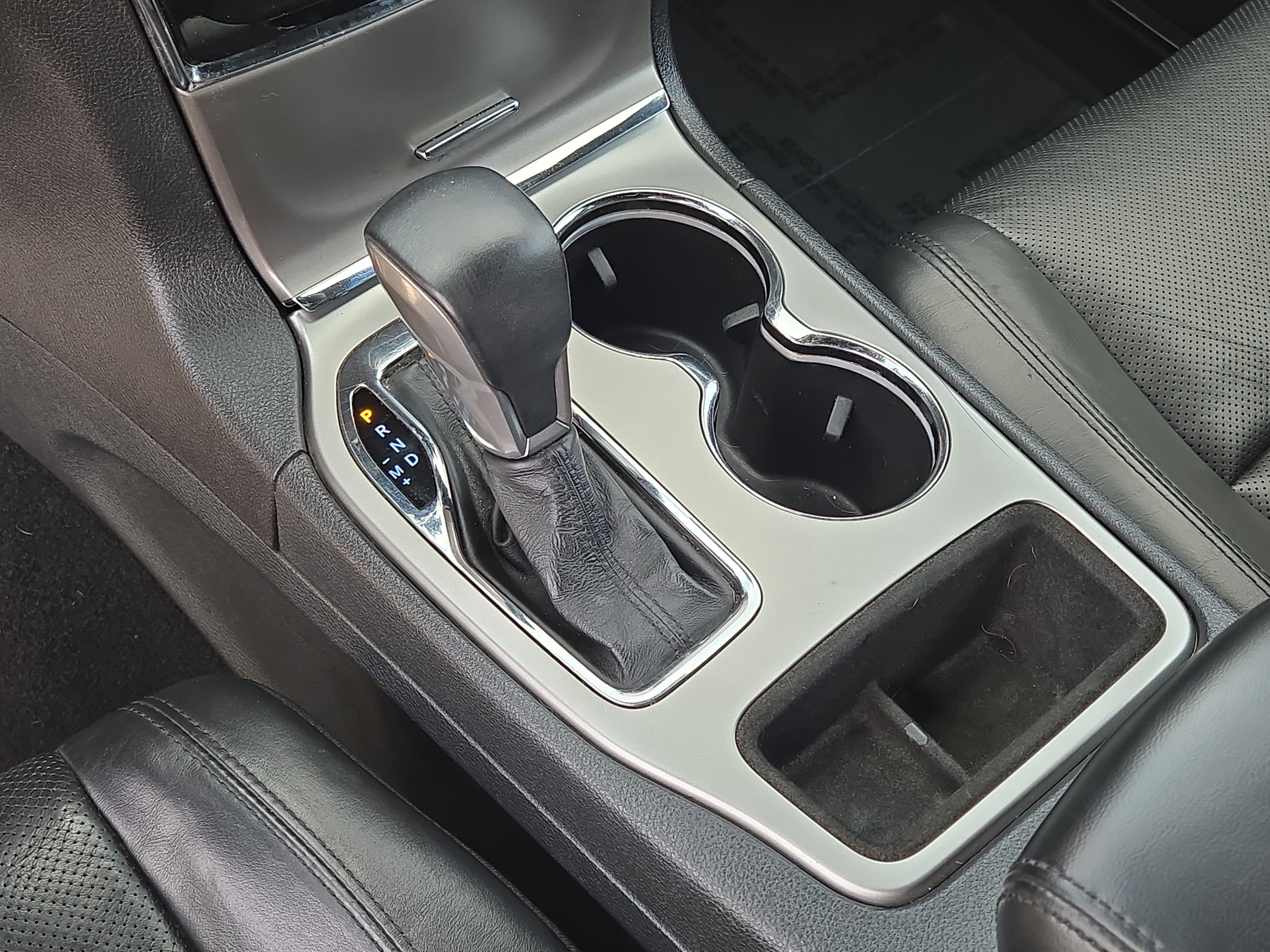 Used 2019 Jeep Grand Cherokee Limited w/ Luxury Group II image 30