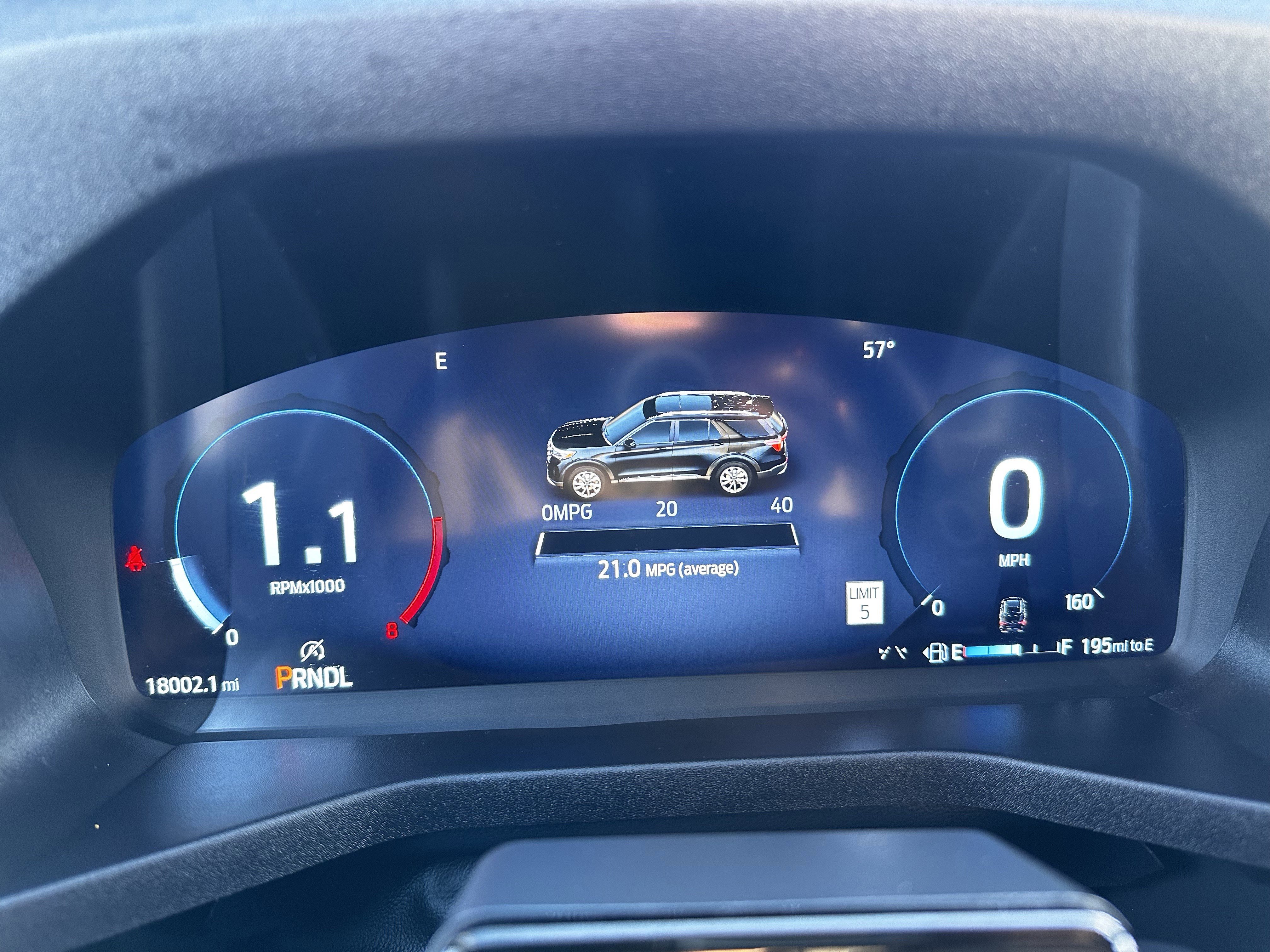 Certified 2025 Ford Explorer Platinum w/ LUX Leather Package image 15