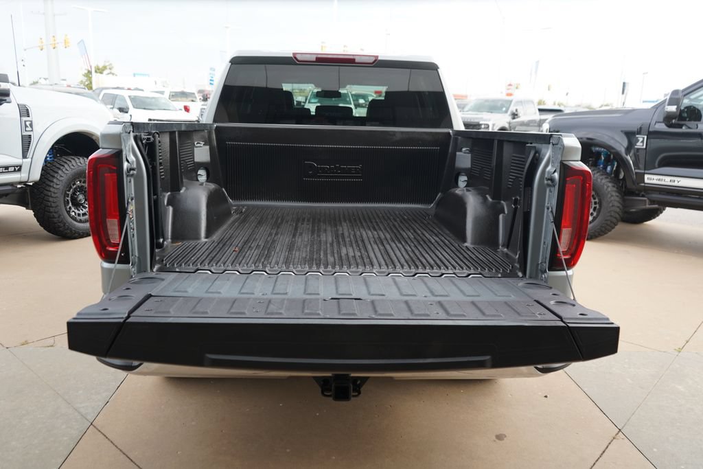 Used 2024 GMC Sierra 1500 SLT RWD image 17