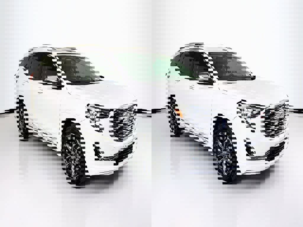 Used 2019 GMC Terrain Denali w/ Driver Alert Package II image 7