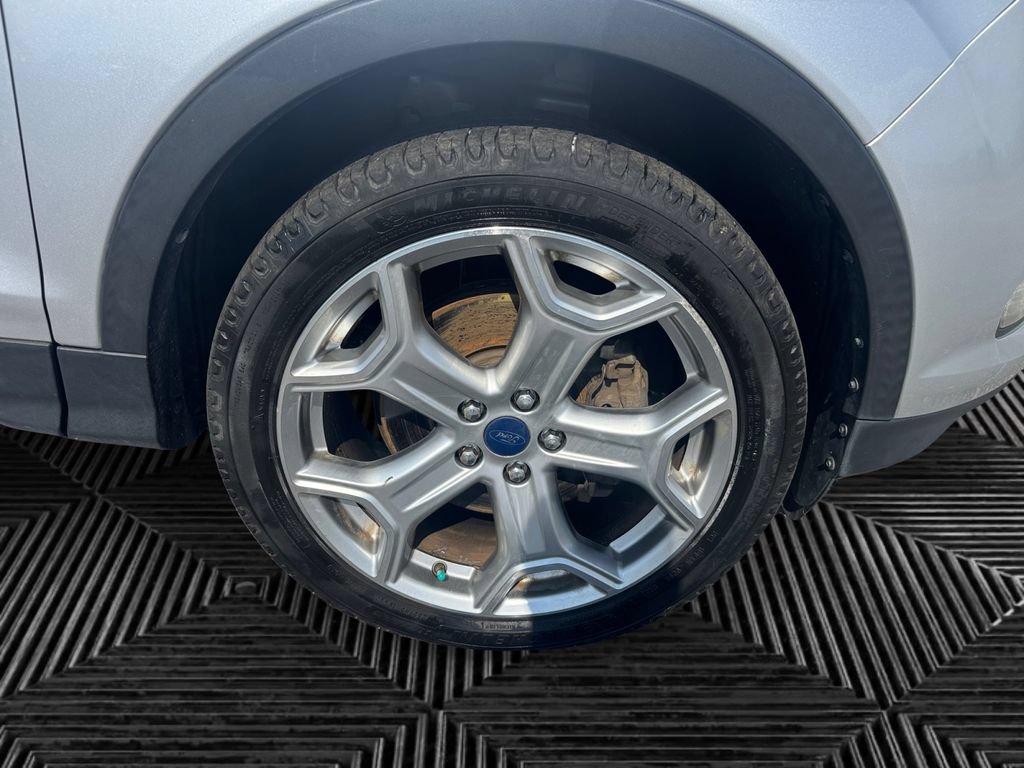 Certified 2017 Ford Escape Titanium AWD/4WD image 14