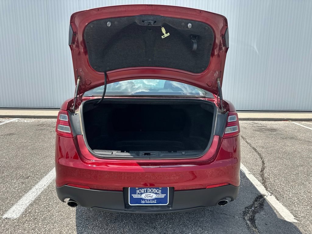 Certified 2018 Ford Taurus SEL w/ Equipment Group 201A FWD image 21