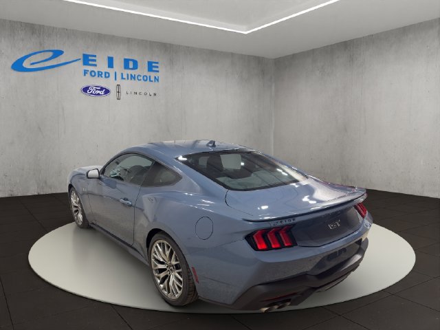 Certified 2025 Ford Mustang GT Premium RWD image 5