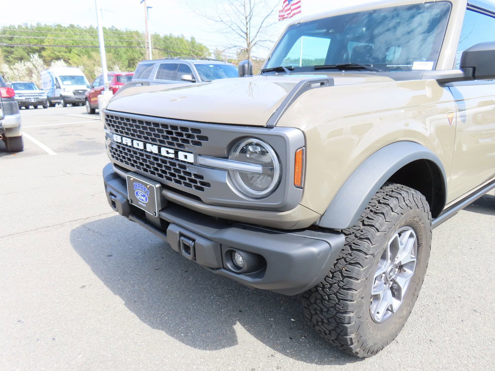 Certified 2025 Ford Bronco Badlands image 2
