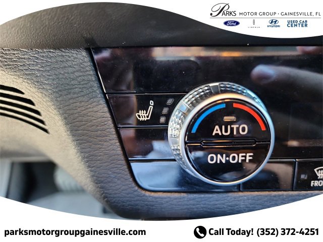 Used 2022 Mitsubishi Outlander SE image 22