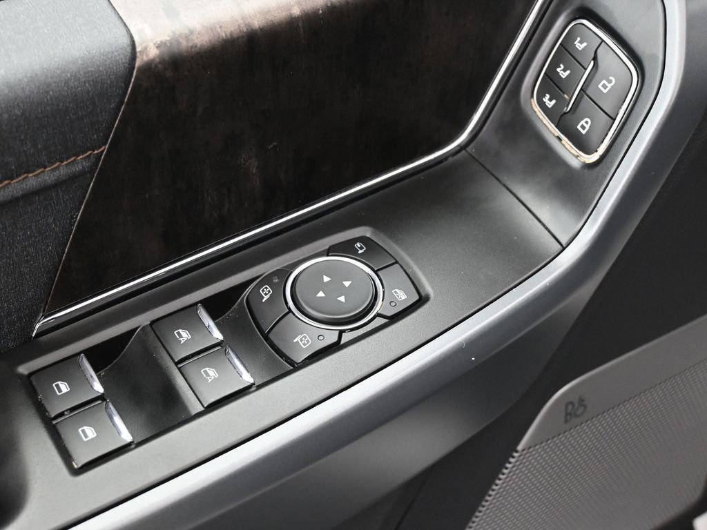 Certified 2022 Ford F150 Lightning Lariat image 9