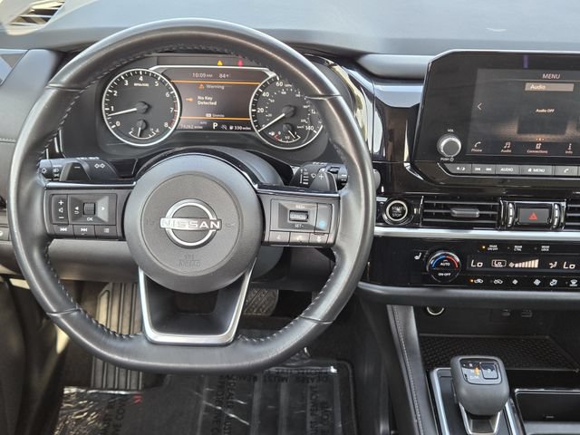 Used 2022 Nissan Pathfinder SV AWD/4WD image 24