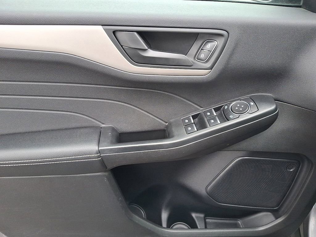 Certified 2022 Ford Escape SE w/ Convenience Package image 12