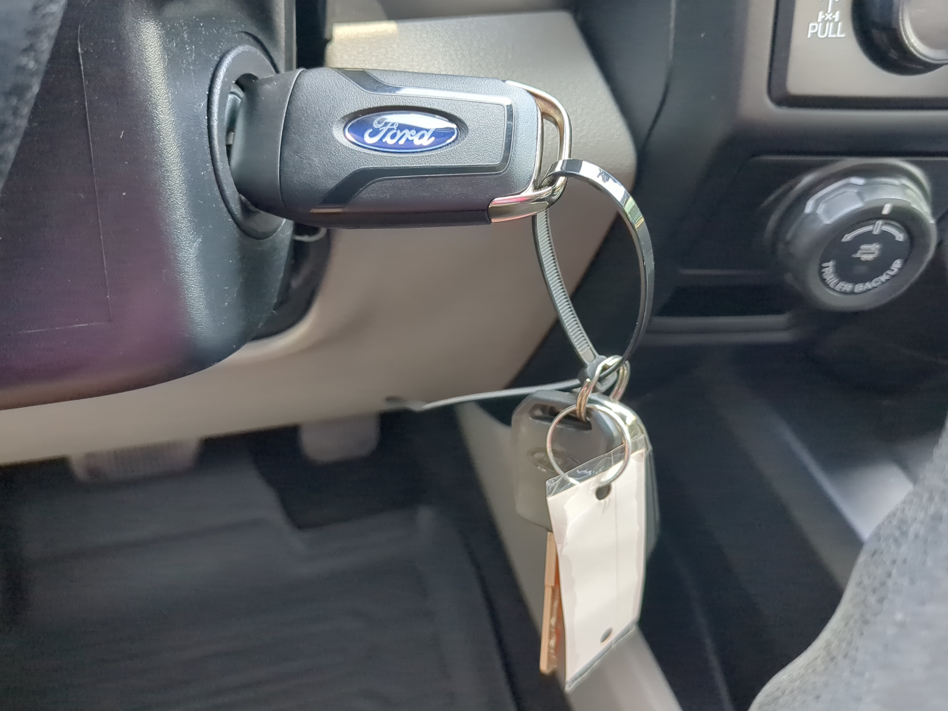 Certified 2018 Ford F150 XL w/ Equipment Group 101A Mid AWD/4WD image 25