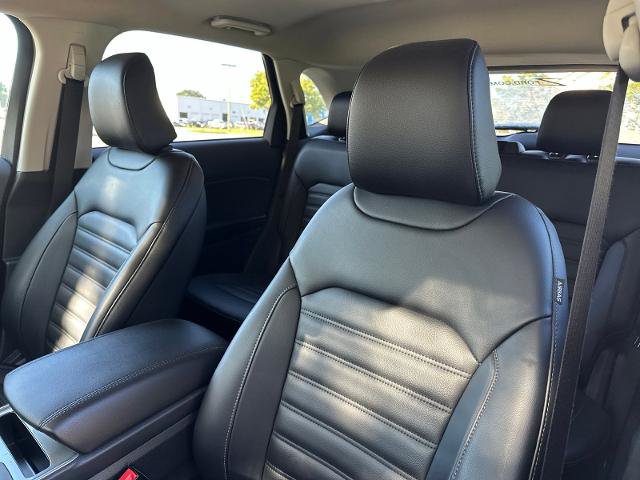 Certified 2024 Ford Edge SEL w/ Convenience Package AWD/4WD image 4