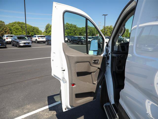 Certified 2025 Ford Transit 250 Low Roof w/ Exterior Upgrade Package RWD image 25