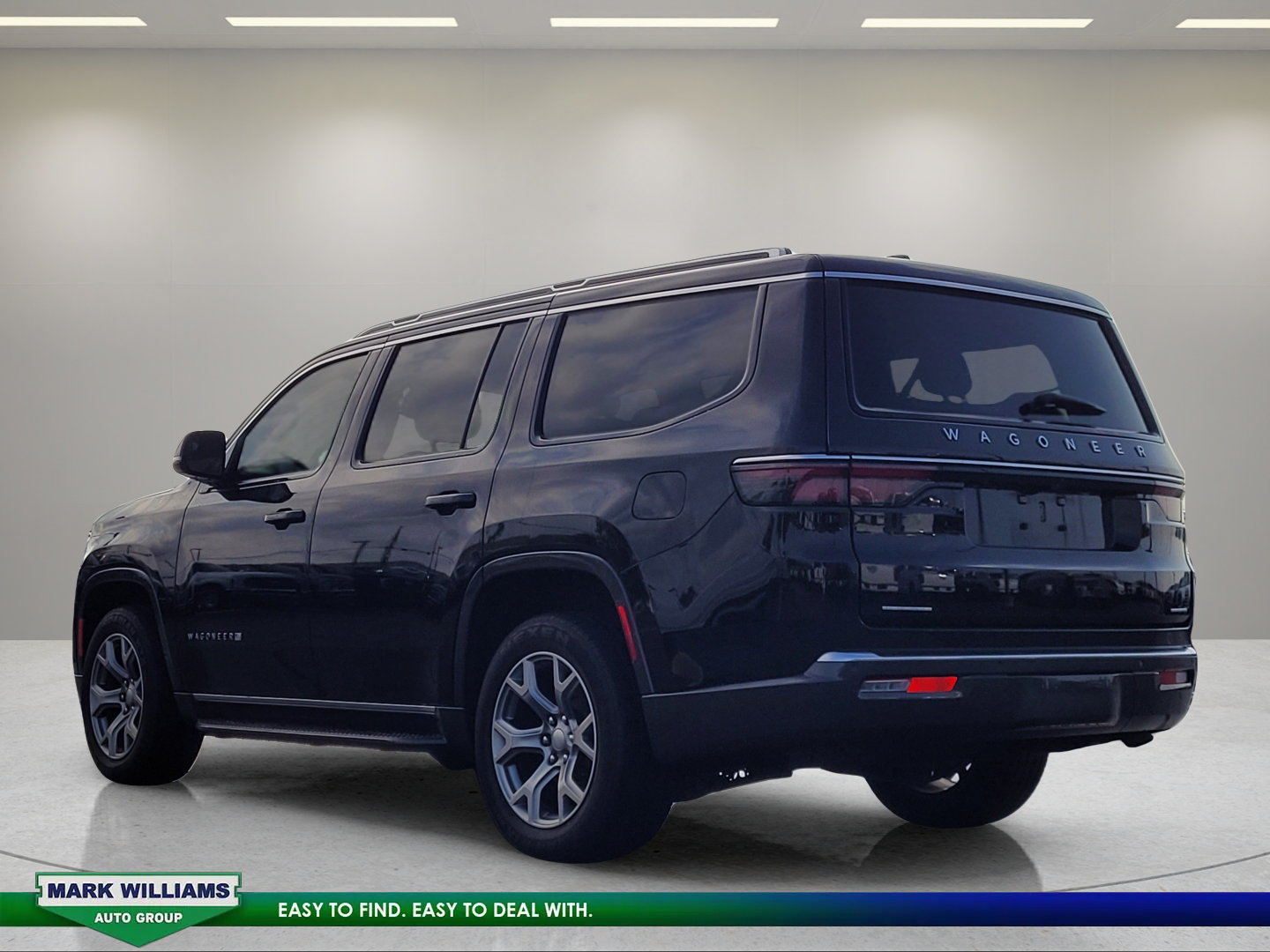 Used 2022 Jeep Wagoneer Series II AWD/4WD image 6