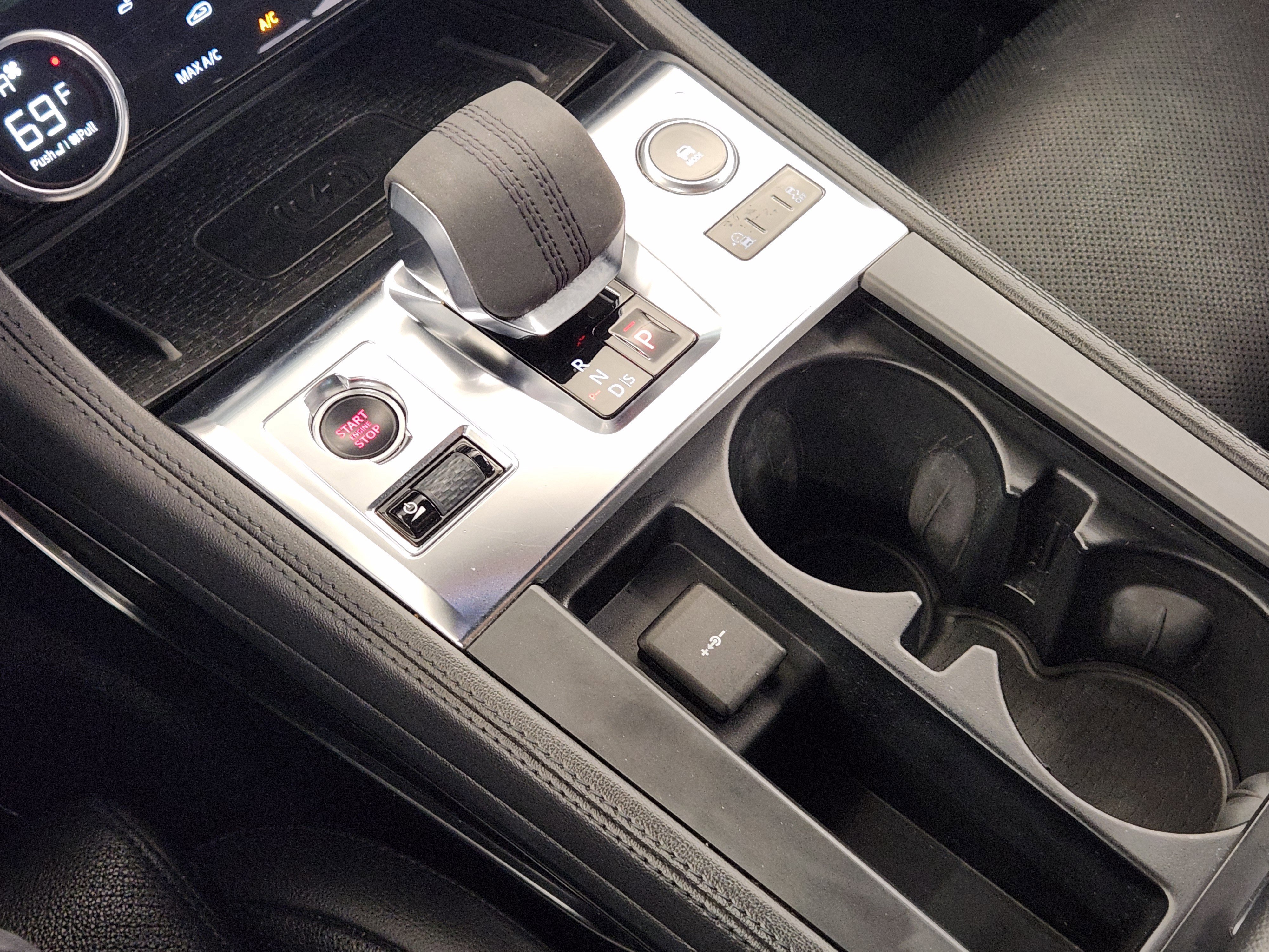 Used 2021 Jaguar F-PACE S image 20