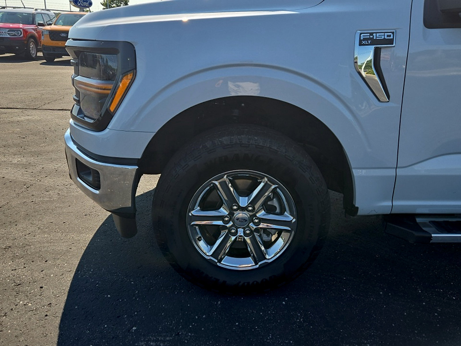 Certified 2025 Ford F150 XLT w/ Equipment Group 301A Standard AWD/4WD image 23