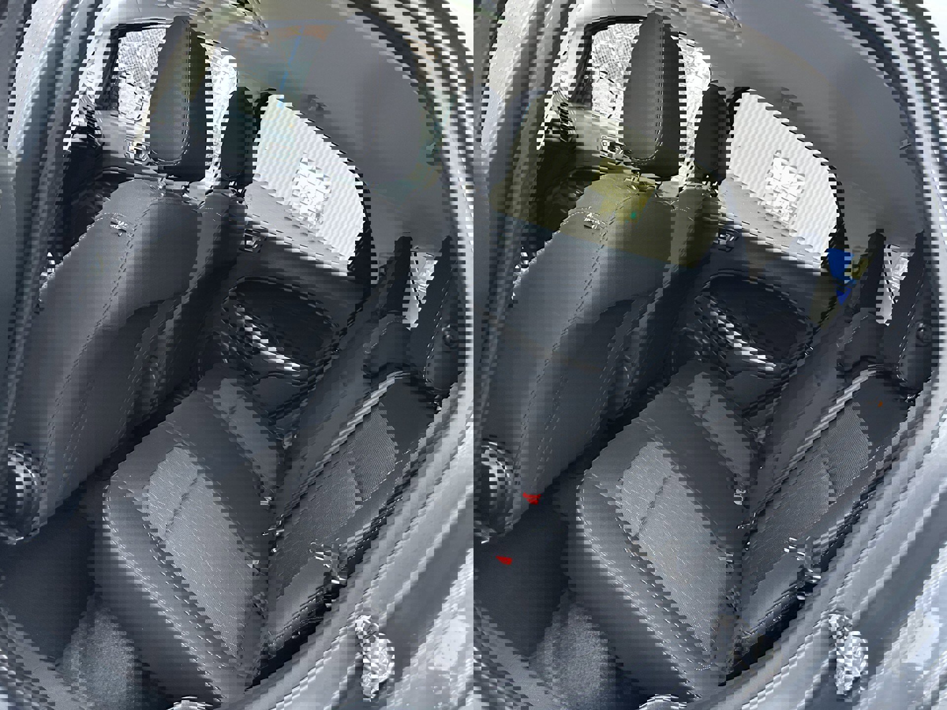 Certified 2021 Ford EcoSport SE image 10