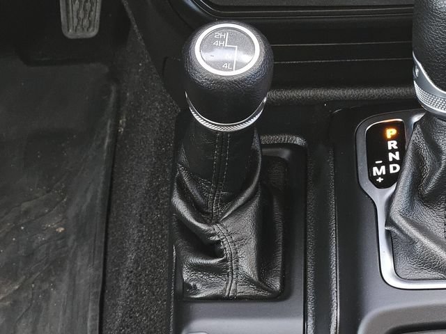 Used 2021 Jeep Gladiator Sport AWD/4WD image 27