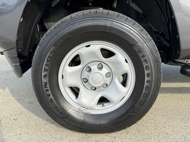 Used 2023 Toyota Tacoma SR w/ SR Convenience Package image 13