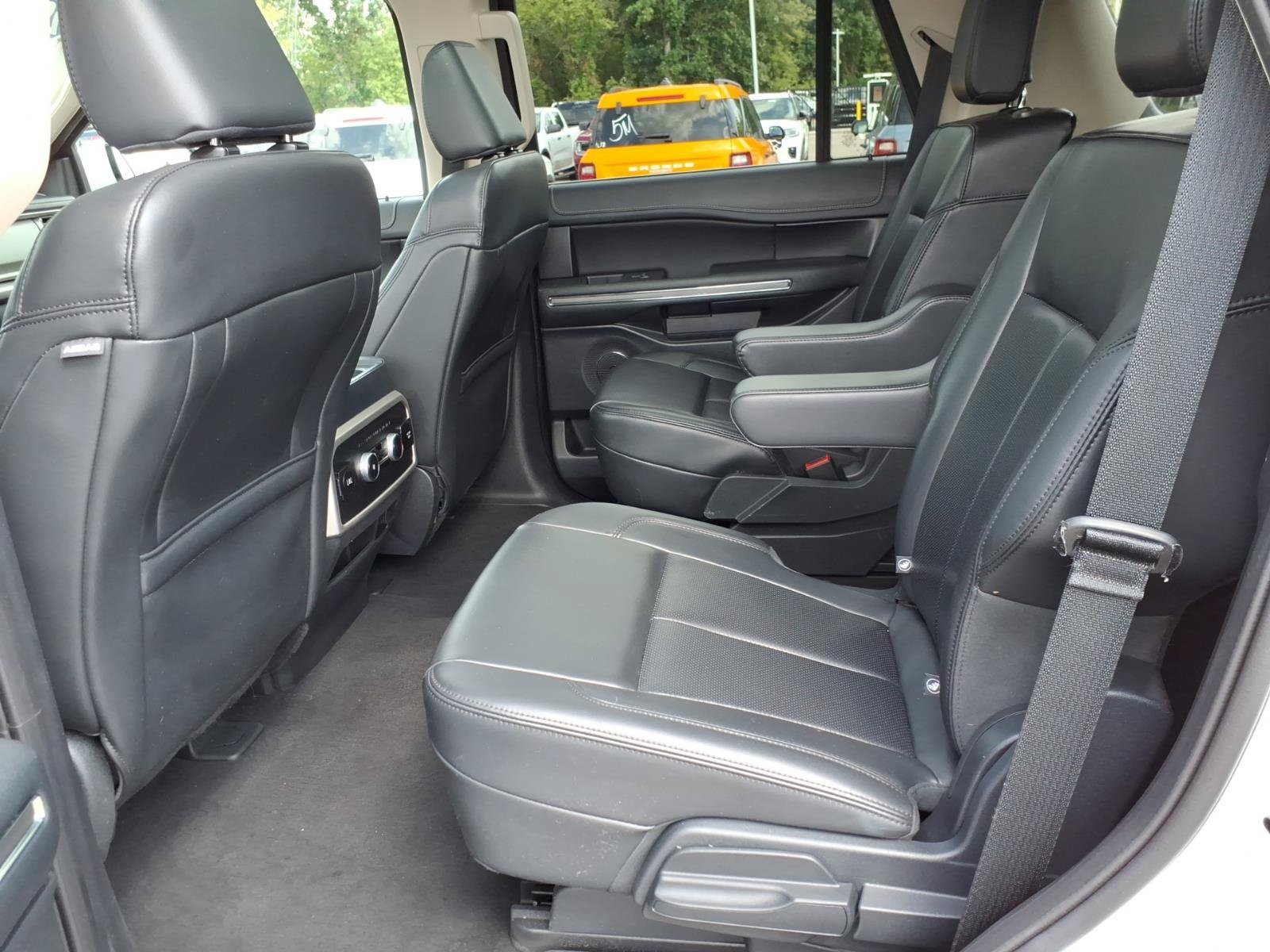 Certified 2024 Ford Expedition XLT AWD/4WD image 14