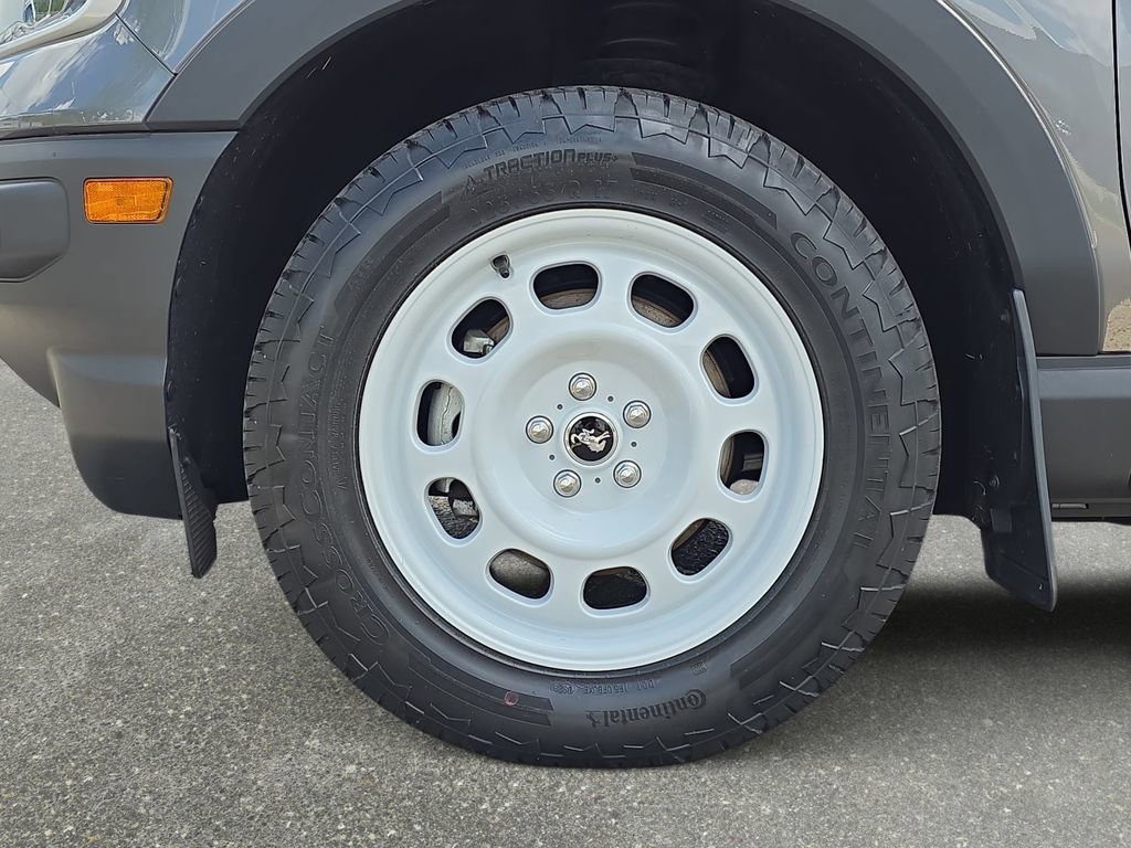 Certified 2023 Ford Bronco Sport Heritage w/ Heritage Convenience Package AWD/4WD image 28