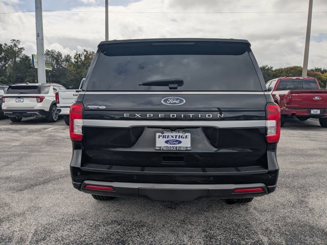 Certified 2022 Ford Expedition XL image 4