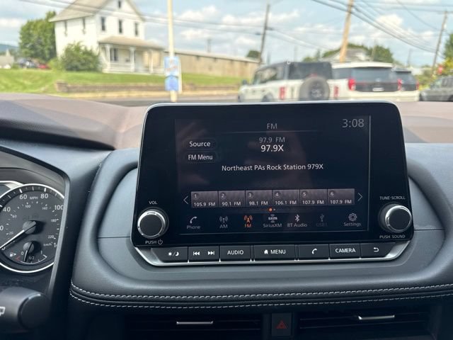 Used 2023 Nissan Rogue SV AWD/4WD image 21