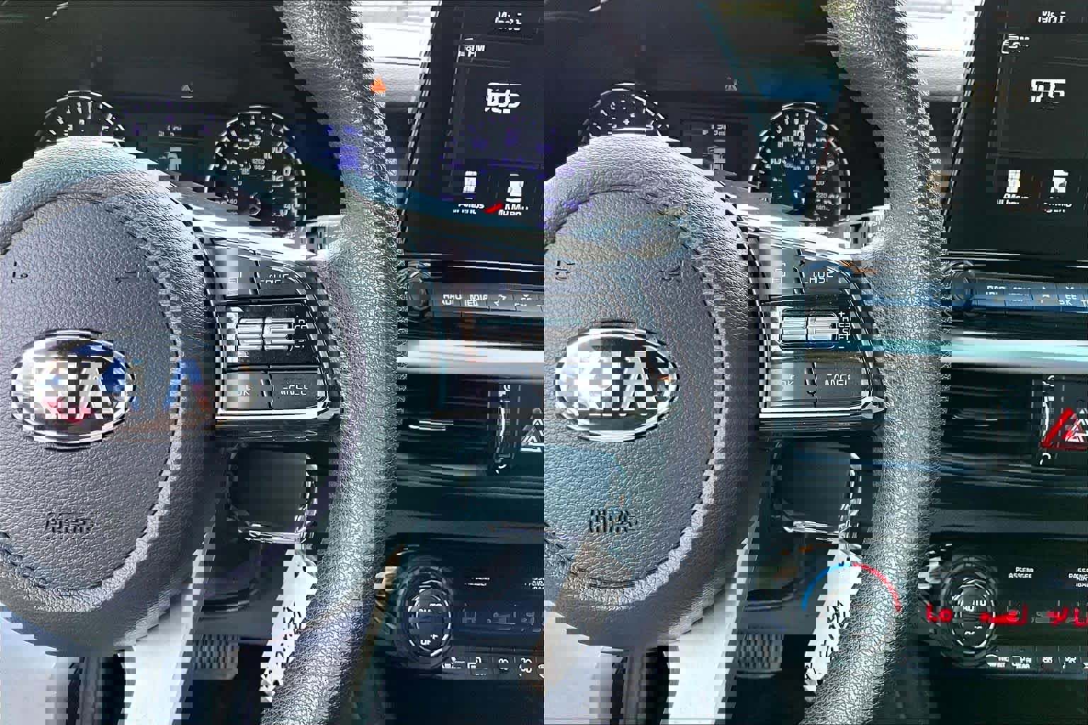 Used 2019 Kia Forte LXS FWD image 27