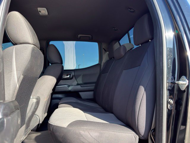 Used 2023 Toyota Tacoma TRD Off-Road AWD/4WD image 19