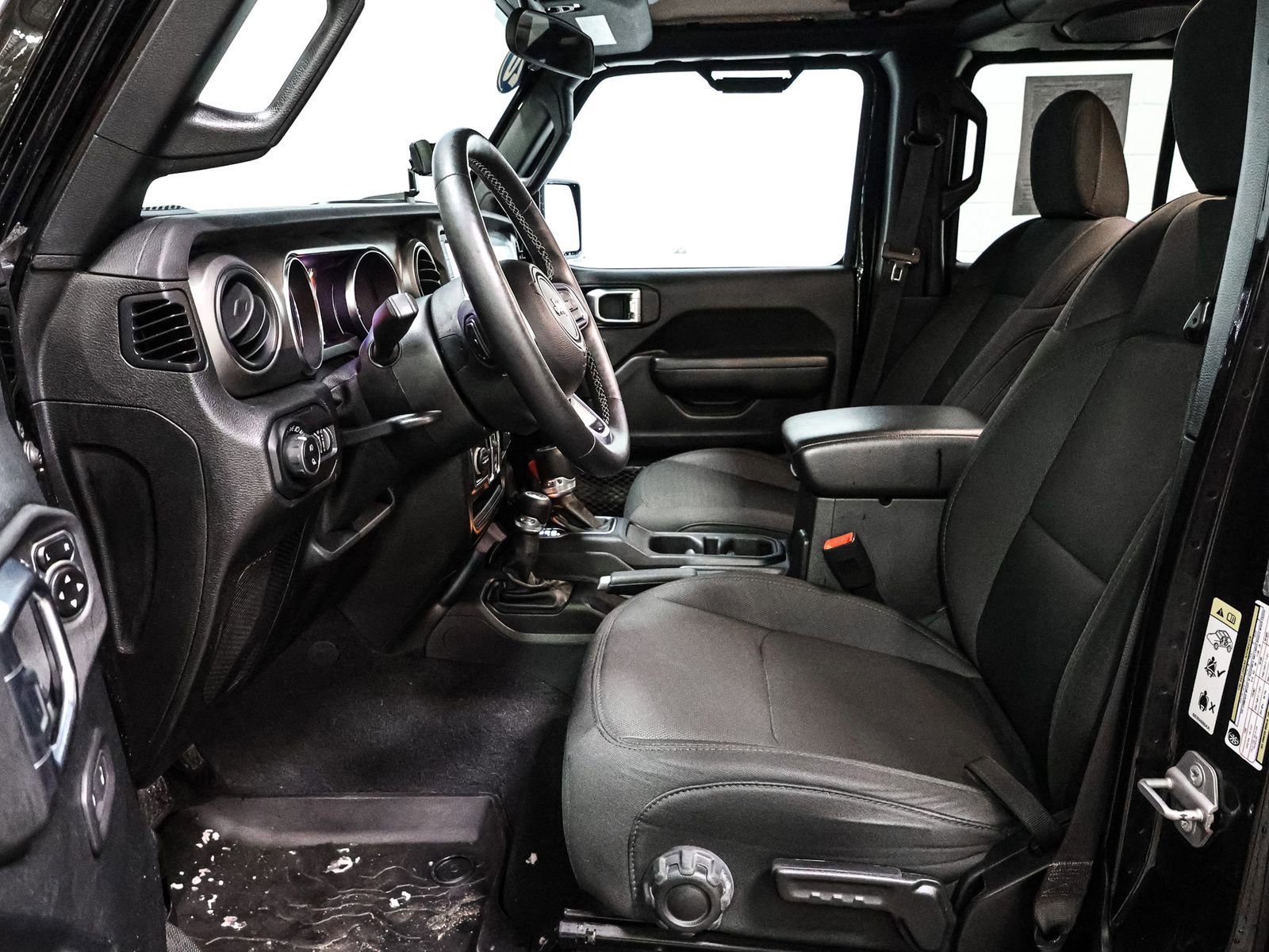 Used 2020 Jeep Gladiator Sport w/ Quick Order Package 24S image 20