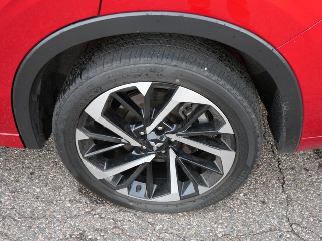 Used 2024 Mitsubishi Outlander SEL AWD/4WD image 8