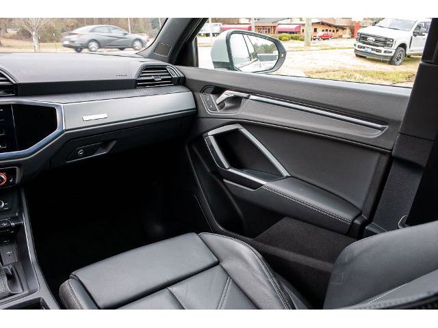 Used 2022 Audi Q3 2.0T Premium Plus image 16