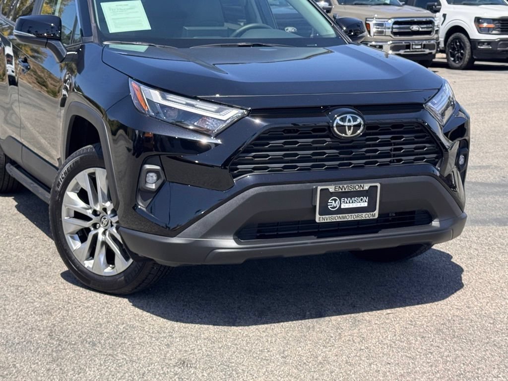 Used 2025 Toyota RAV4 XLE Premium AWD/4WD image 2