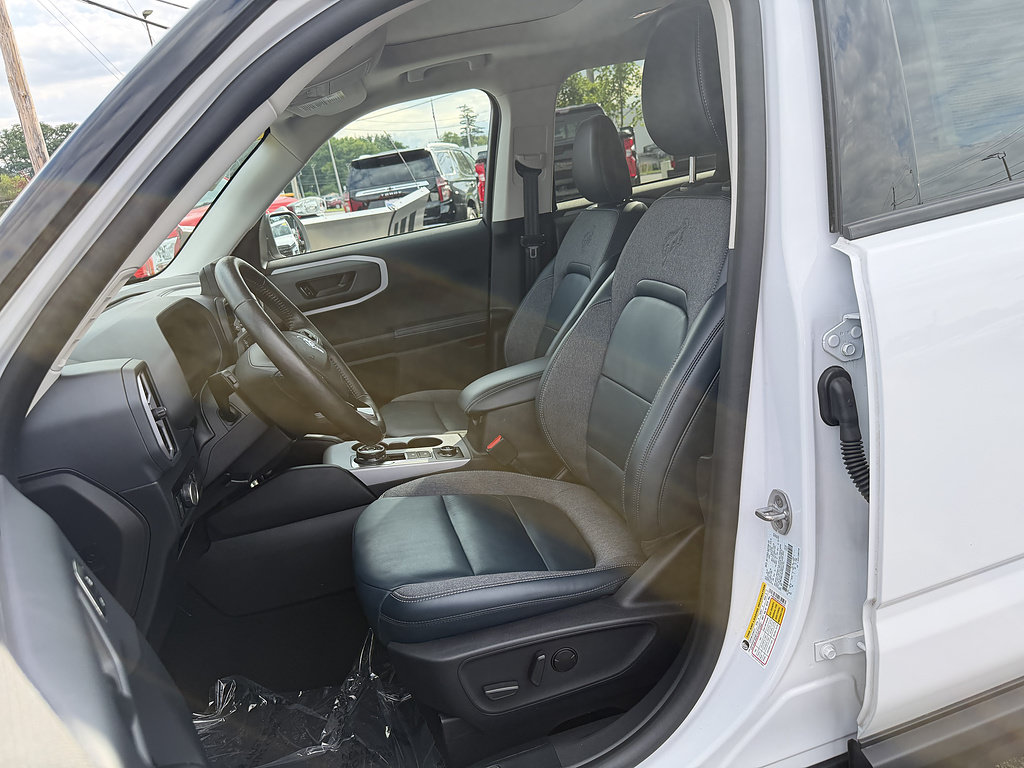 Certified 2023 Ford Bronco Sport Outer Banks w/ Tech Package AWD/4WD image 12