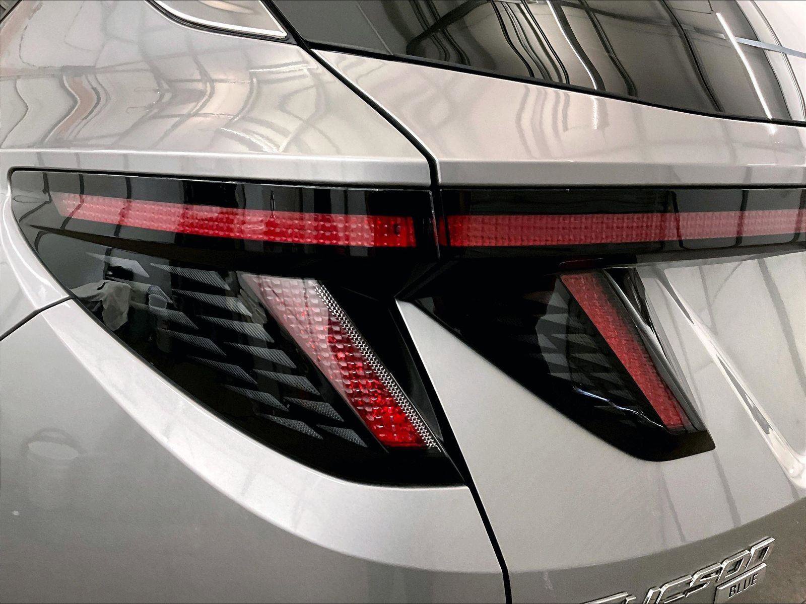 Used 2023 Hyundai Tucson Blue w/ Cargo Package image 28