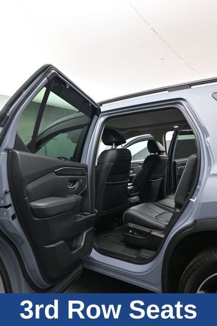 Used 2023 Honda Pilot Elite image 16