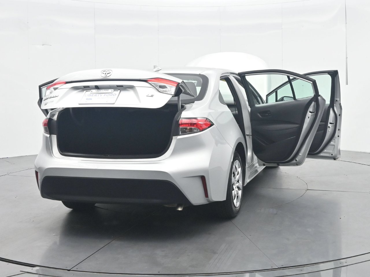 Used 2024 Toyota Corolla LE FWD image 48