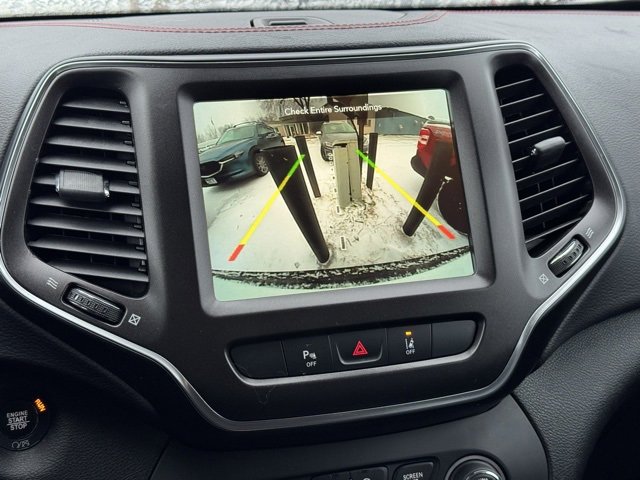 Used 2021 Jeep Cherokee Trailhawk w/ Sun, Sound & Nav Group image 4