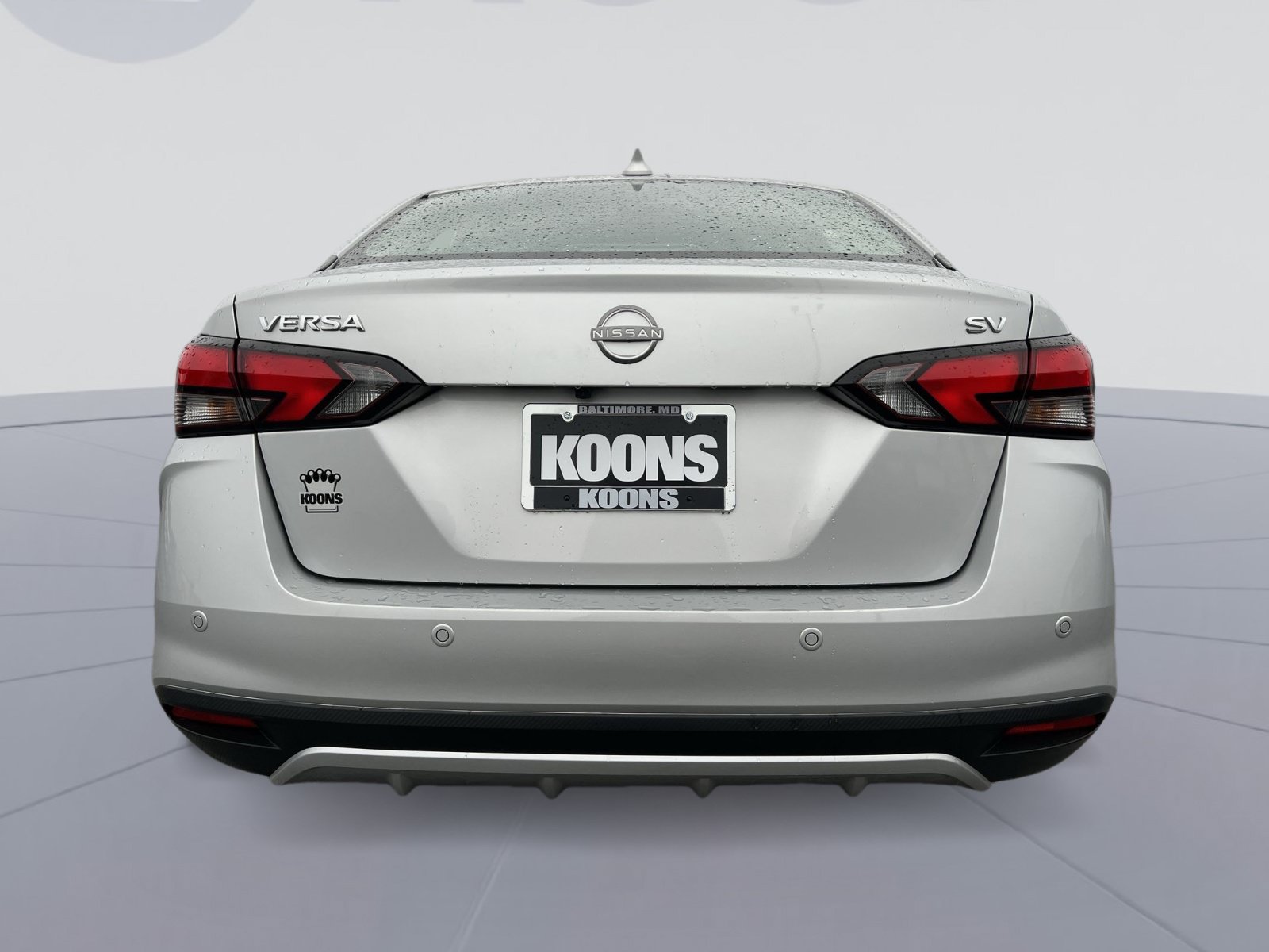 Used 2024 Nissan Versa SV FWD image 5