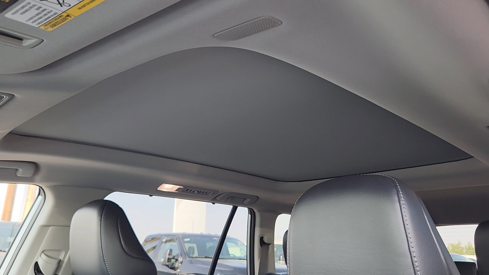 Used 2024 Toyota Grand Highlander AWD image 11