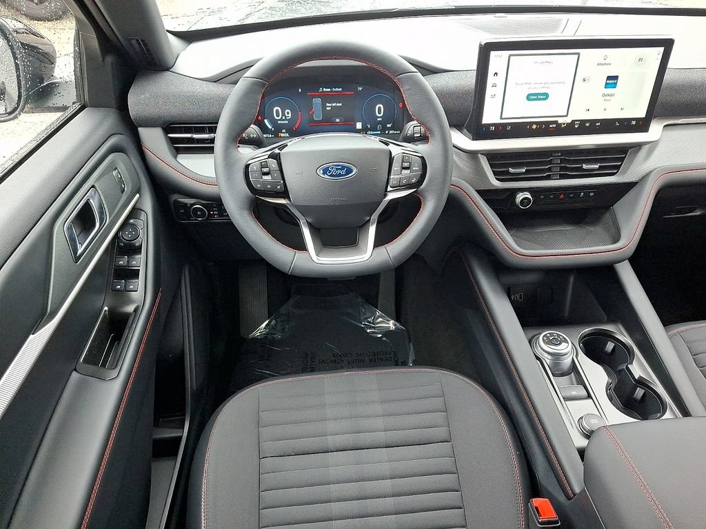 Certified 2026 Ford Explorer ST-Line w/ ST-Line Street Pack AWD/4WD image 11
