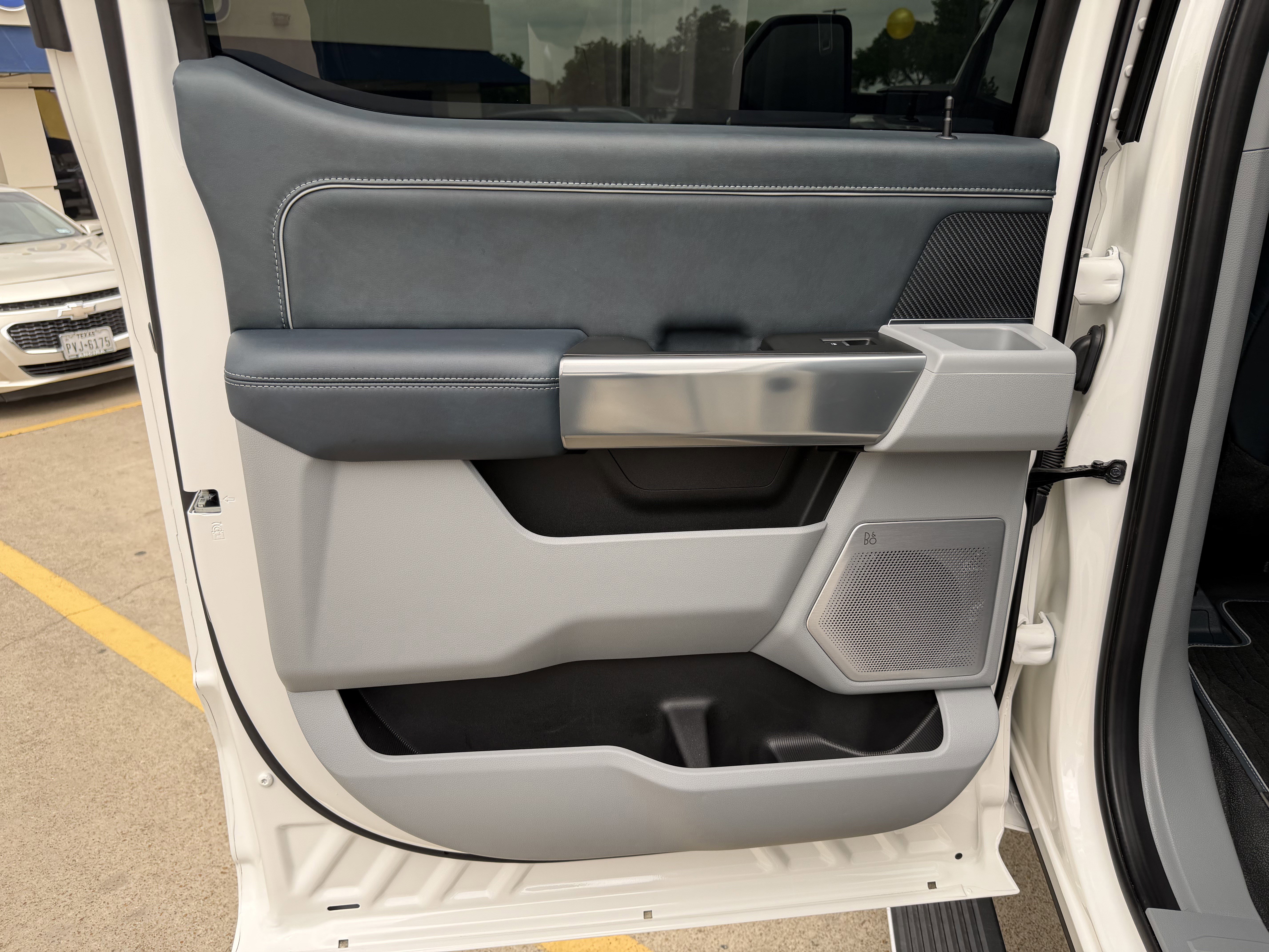 Certified 2024 Ford F250 Limited w/ FX4 Off-Road Package image 20