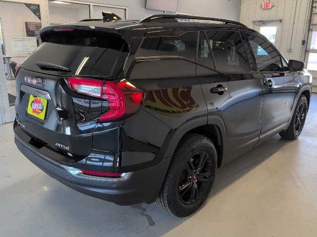 Used 2024 GMC Terrain AT4 w/ Infotainment Package II AWD/4WD image 8