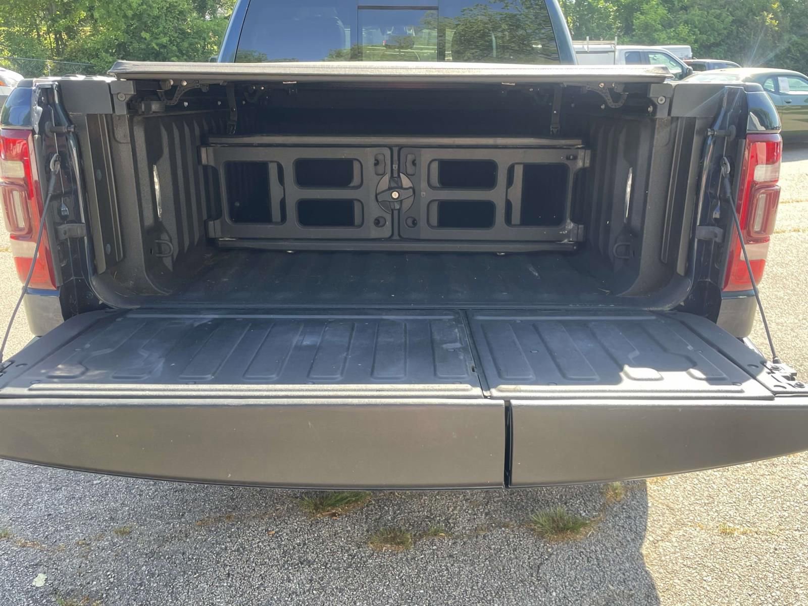 Used 2020 RAM 1500 Laramie image 9