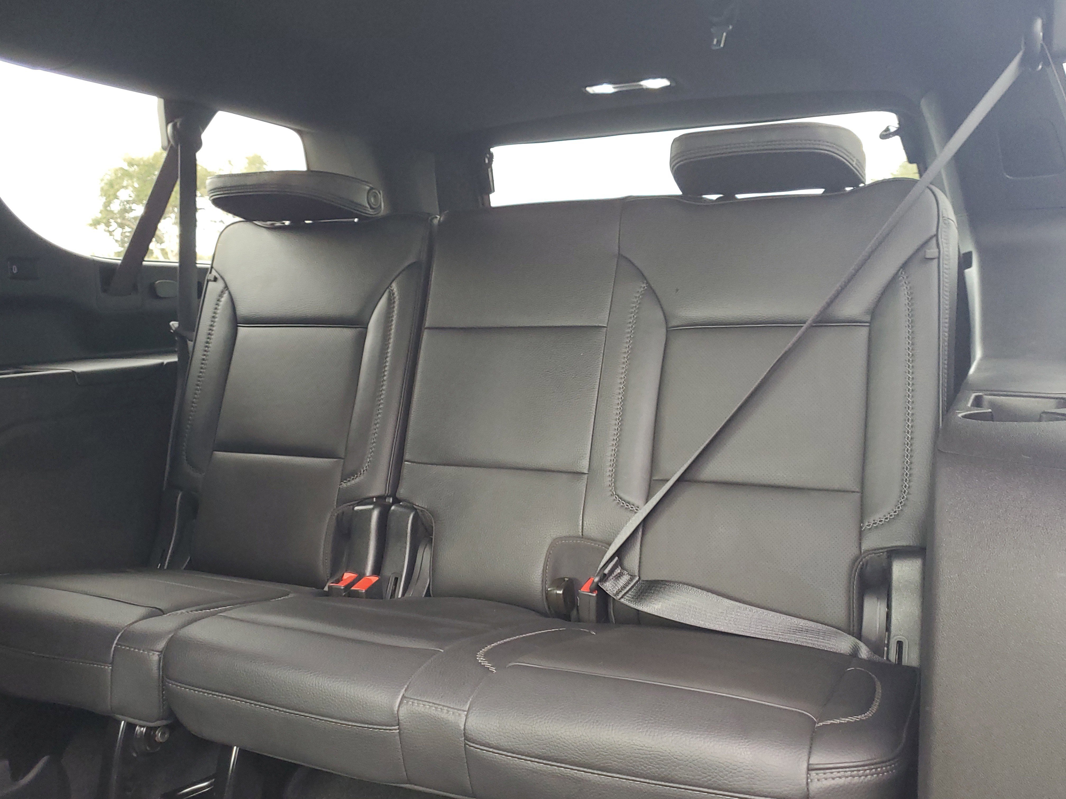 Used 2023 GMC Yukon XL Denali image 12