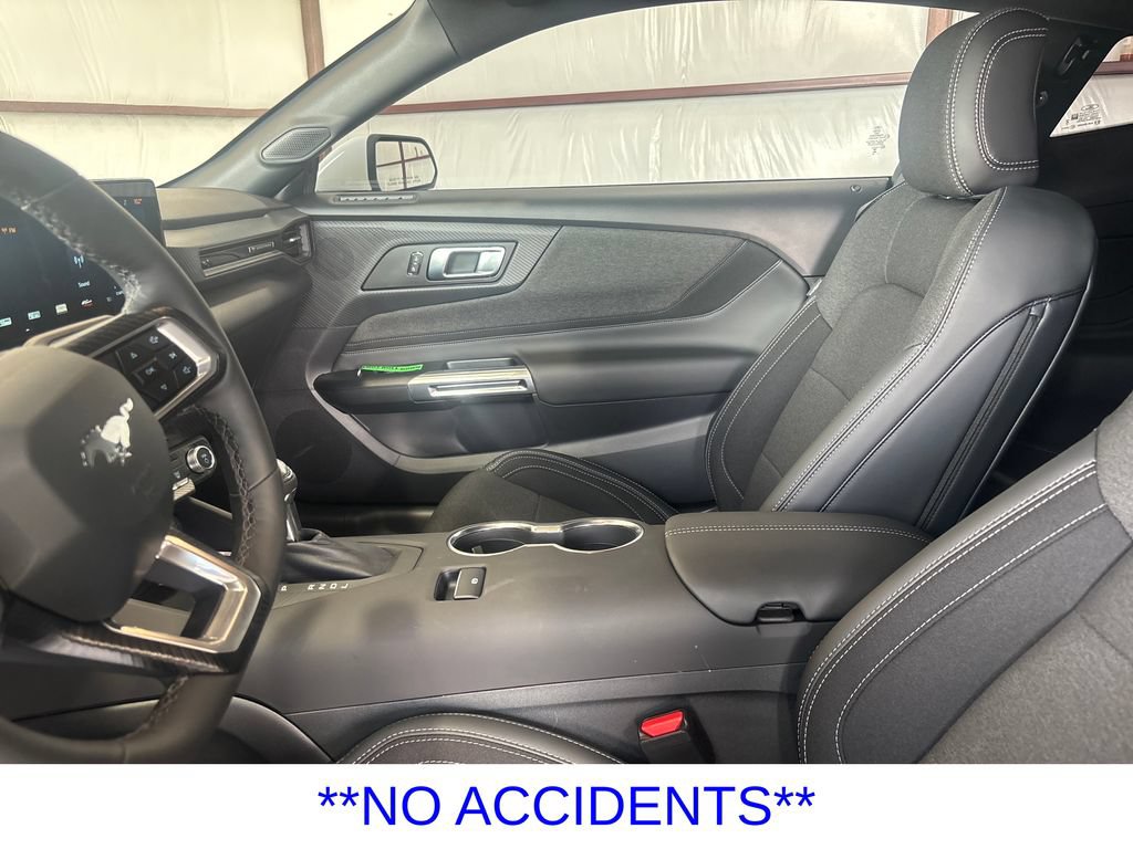 Certified 2026 Ford Mustang Coupe RWD image 11