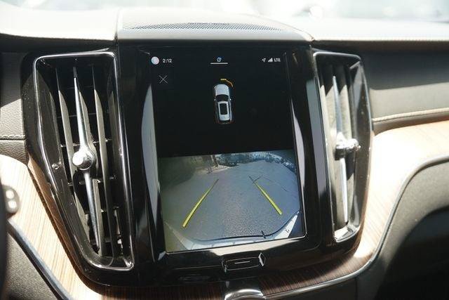 Used 2022 Volvo XC60 T8 Inscription w/ Advanced Package AWD/4WD image 28