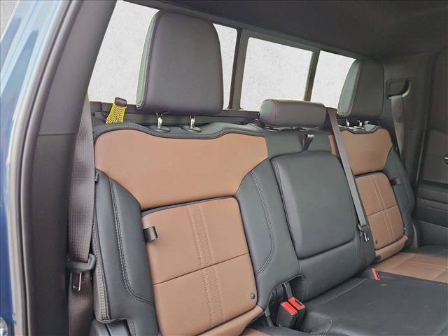 Used 2024 Chevrolet Silverado 1500 High Country AWD/4WD image 16