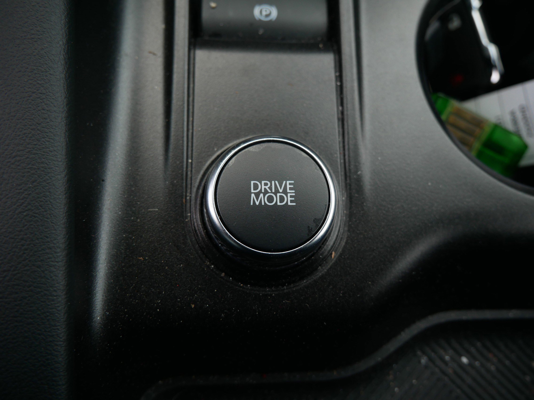 Certified 2025 Ford Explorer ST-Line image 30