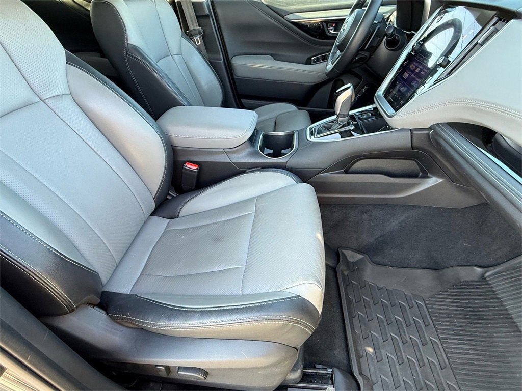 Used 2022 Subaru Outback Limited image 10