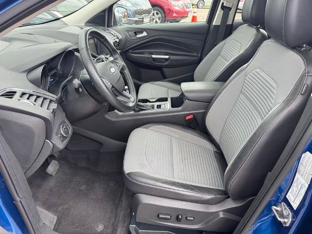 Certified 2019 Ford Escape Titanium AWD/4WD image 9